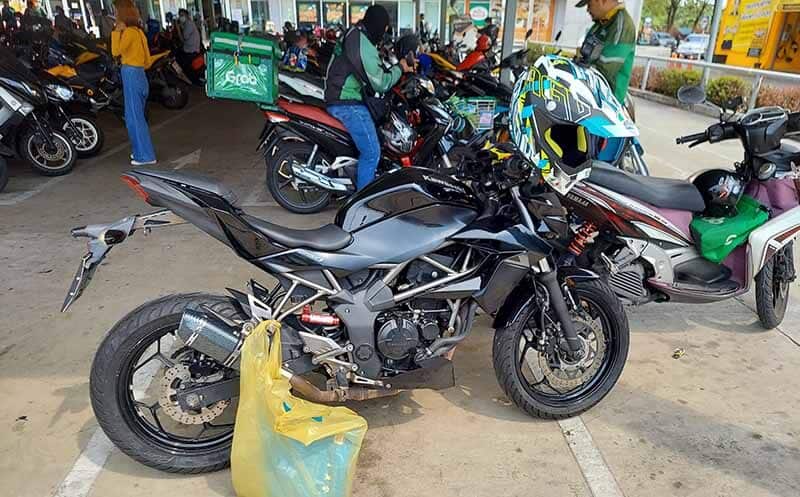 Can-an-MX-off-road-Dirt-Bike-helmet-be-worn-on-the-street-agvsport