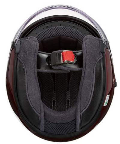 What Can I Use to Clean a Full-Face Motorcycle Helmet? Cleaning-the-interior-of-the-helmet-agv-sport