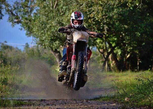 Do-you-need-a-Full-Face-helmet-for-trail-riding-agvsport