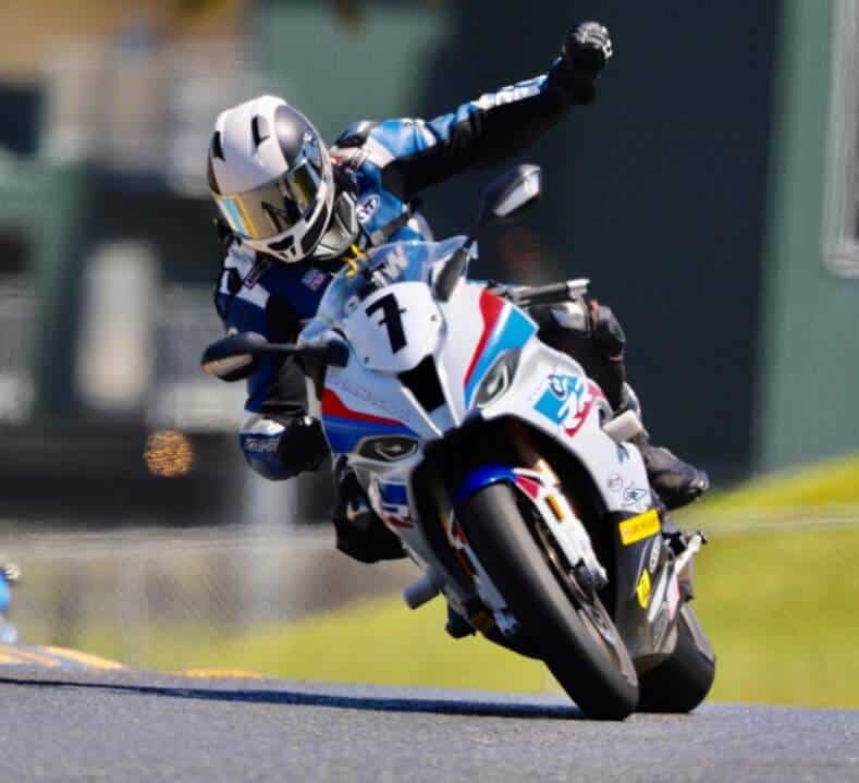 How Long Does a Motorcycle Jacket Last? (Here's The Answer!) How-Long-Does-a-Motorcycle-Jacket-Last