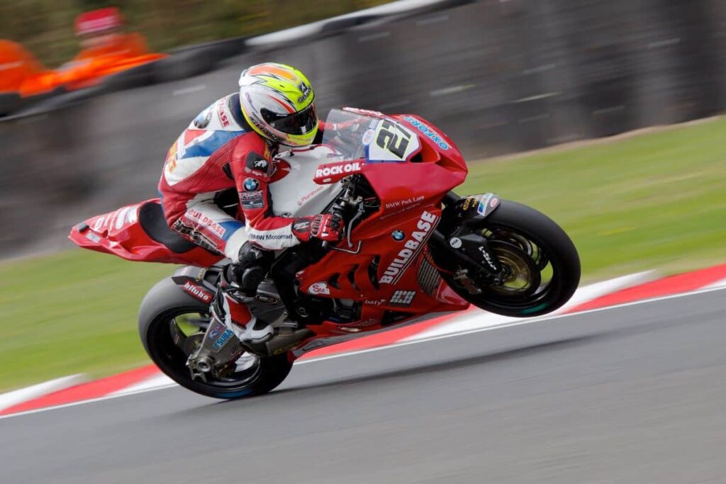 rider with a helmet to show why are helmets so expensive