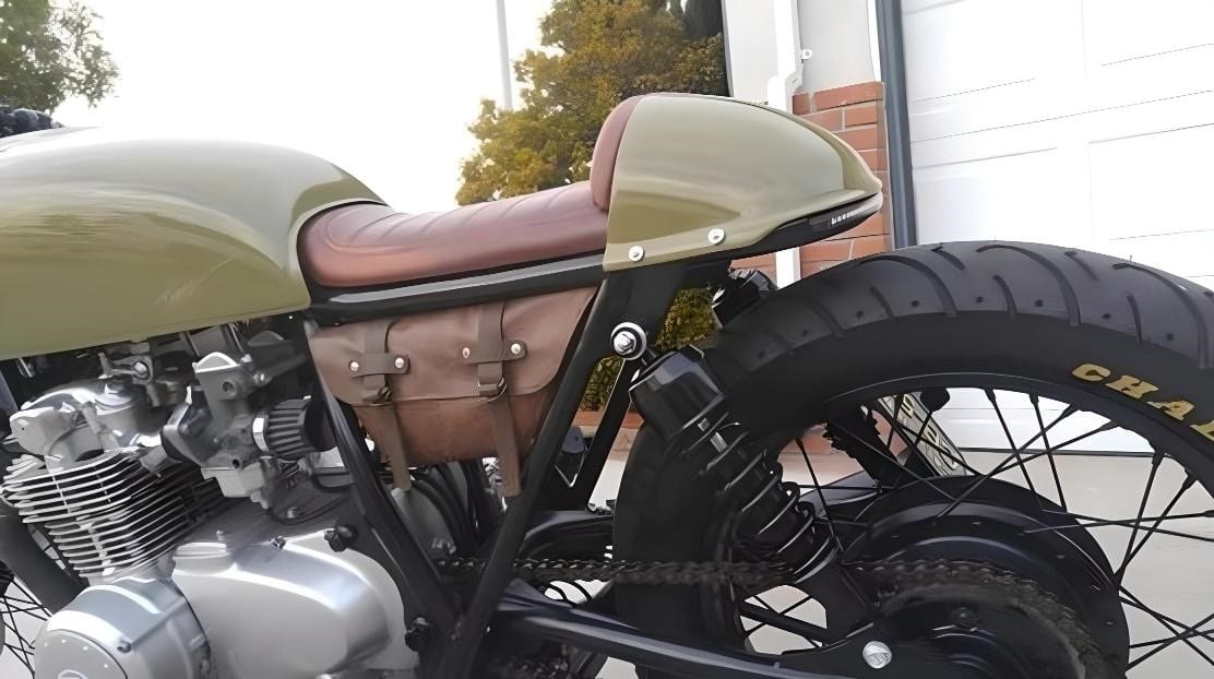 Can Two People Ride a Café Racer? Discover 6 Simple Ways to Two-Up Riding