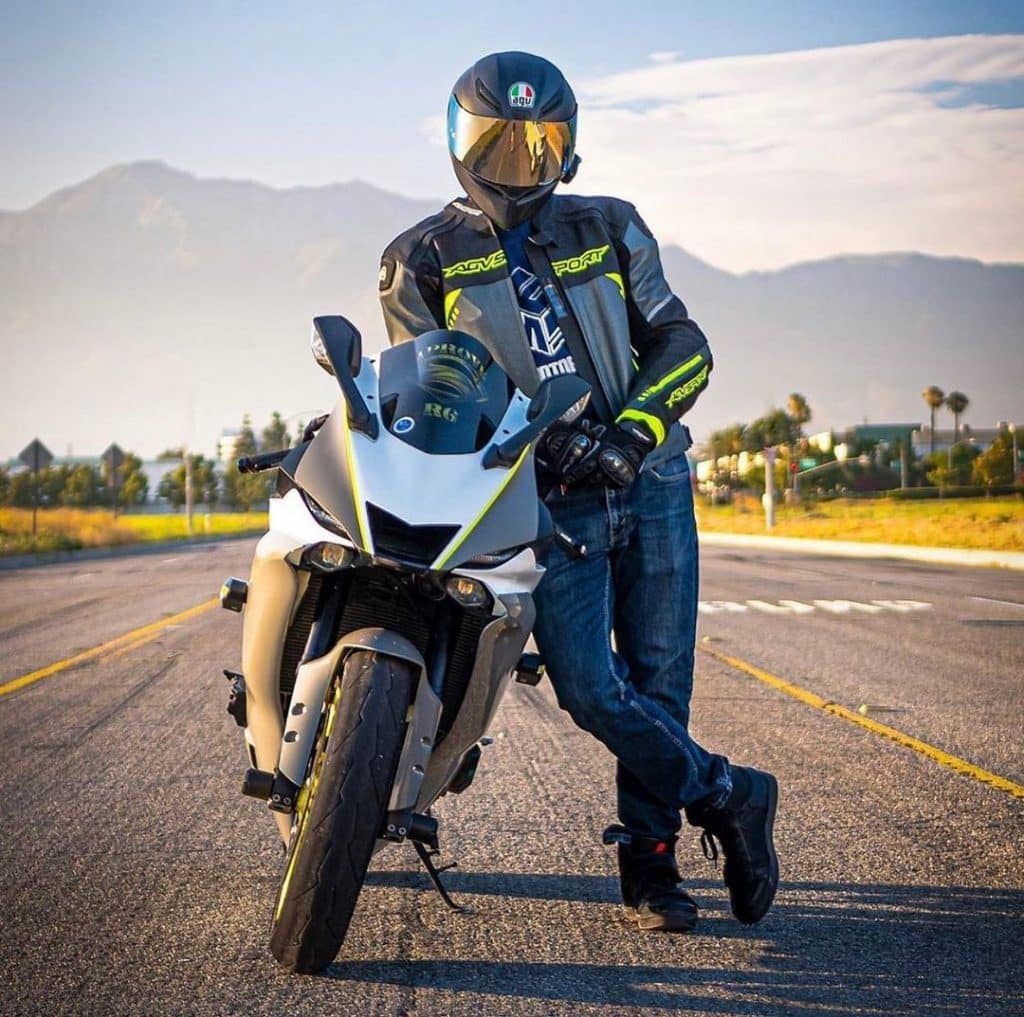 How Long Should a Motorcycle Jacket Be? Choose a jacket that best matches your riding style and safety requirements. If you typically rock short-cuff gloves, like the AGVSPORT Mayhem in this image, be sure to pick a jacket with long enough sleeves and adjustable cuffs, so chilly wind will not be sneaking in as you dial it in. 