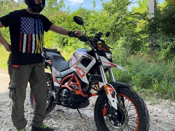 Should I Get an Adventure Bike or a Street Bike? Discover the 7 Key Differences!