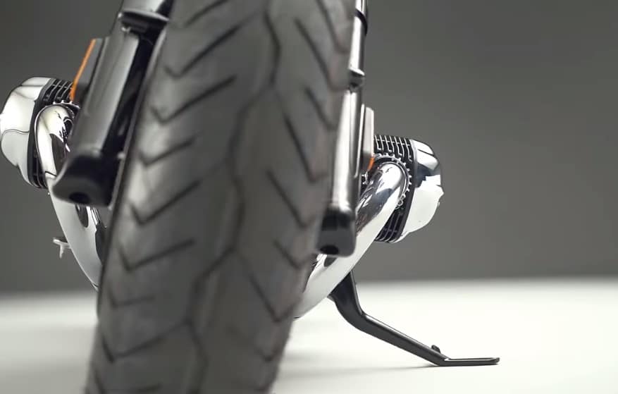 Bobber vs. Cafe Racer vs. Scrambler Motorcycles: Learn the 12 Key Distinctions The Battlecruise H50 Bridgestone tires as they are fitted stock on the R 18 cruiser. Light treads provide good feedback on paved surfaces but may not fare so well off-road. Tires are important as they are the final port for power, leaving the bike to the asphalt.