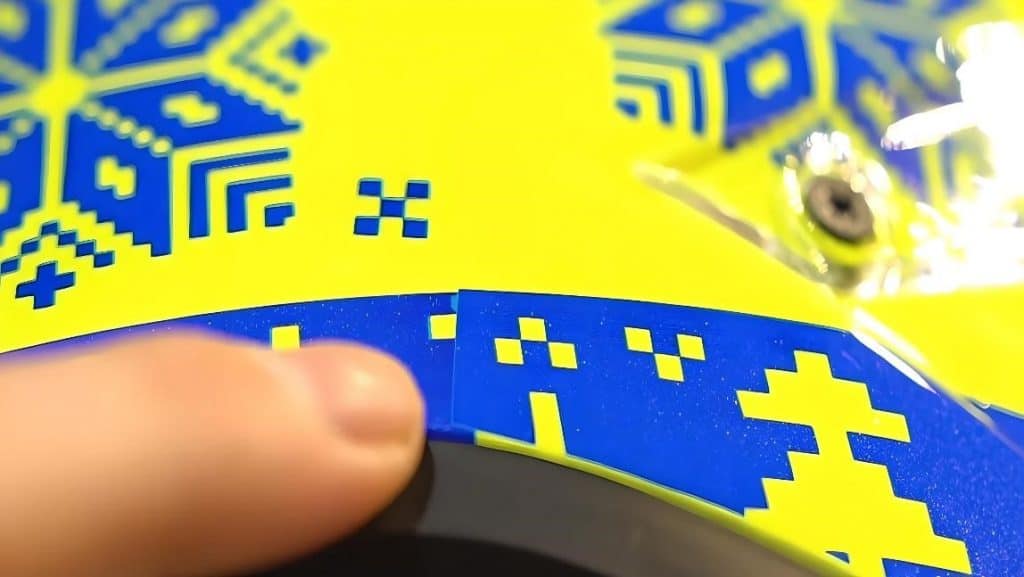 Uneven painting and the absence of a base trim on an AGV Pista GP Misano '21 – clear indicators of a knockoff  helmet.