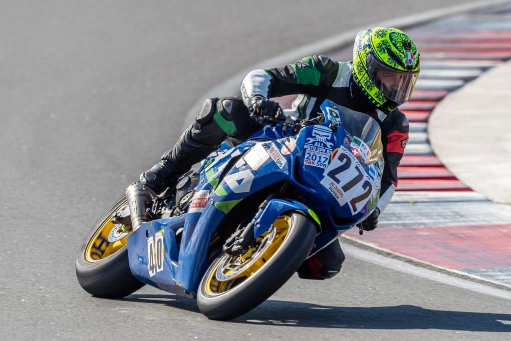 Top 5 Best Sportbike Tires for Street and Track Renowned Stunt Rider Denis Grachev Demonstrates Expert Track Cornering Technique