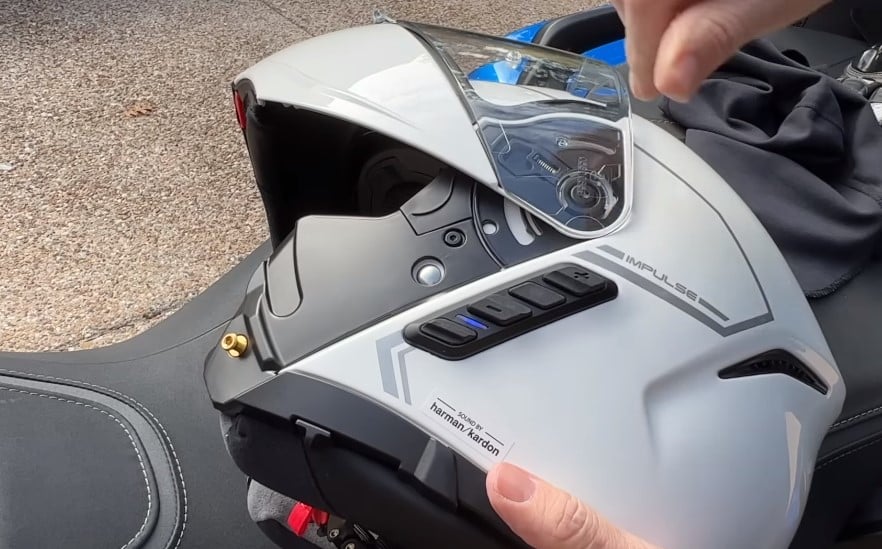 The 4 Button Controls on the Sena Impulse Modular Helmet