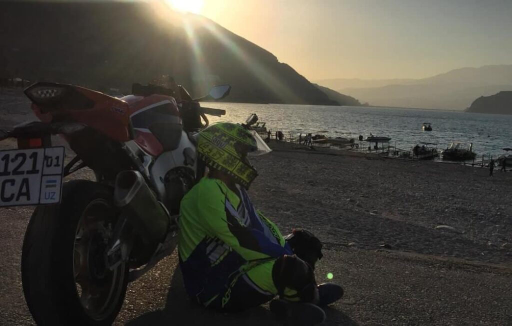 How to repair a tubeless bike tire