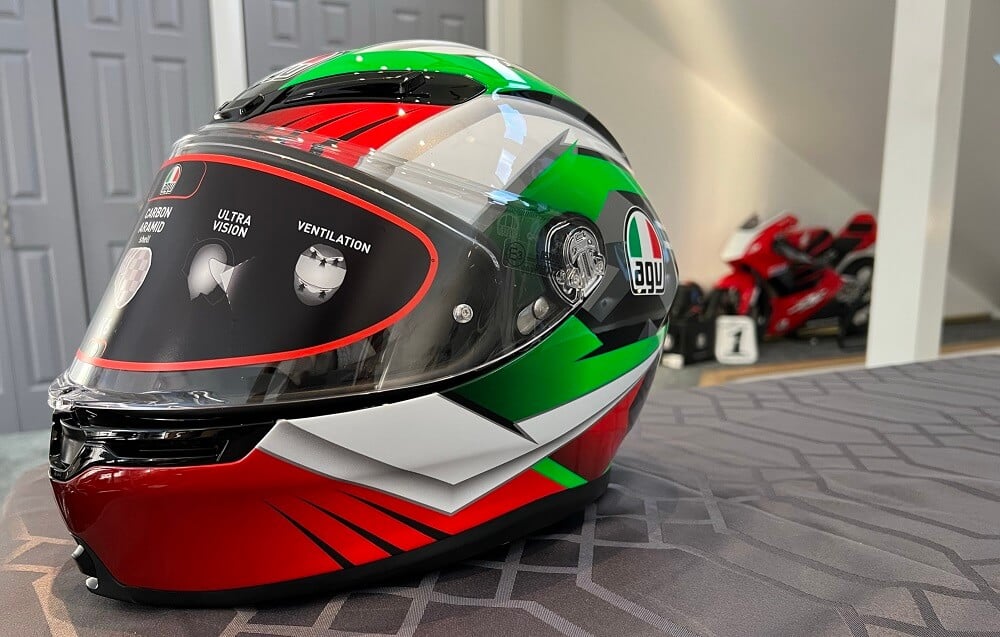 Dual Sport Helmets Vs. Full Face Helmets - The Guide You Need AGV-K6-Full-face-helmet-red-green-white