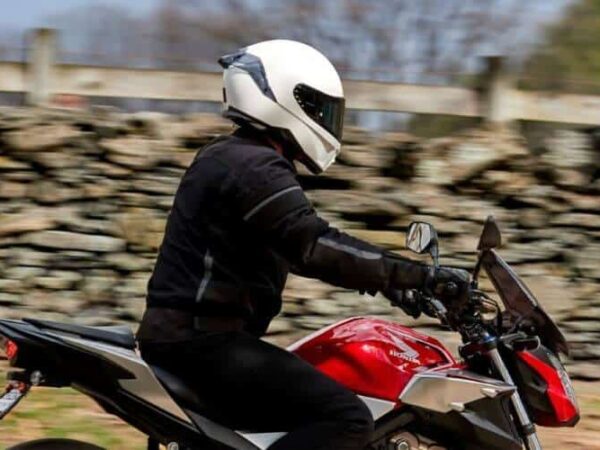 are bluetooth motorcycle helmets worth it