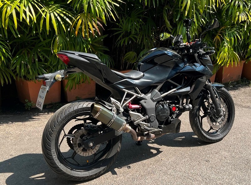 Understanding the Dangers of Riding and Driving in Thailand Kawasaki Z250SL in Thailand